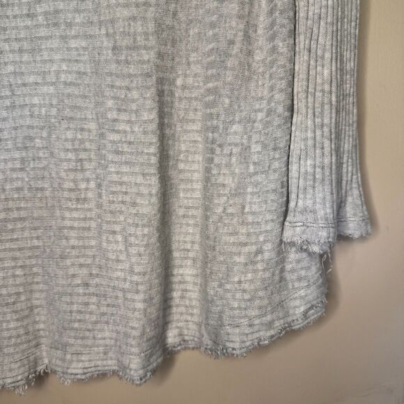 WE THE FREE PEOPLE women's size medium M Lover Split back ribbed oversized top - Picture 7 of 14